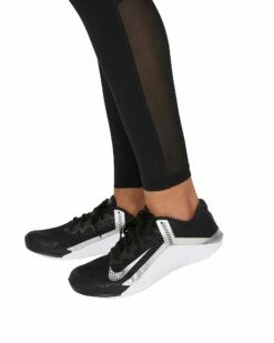 Nike Women's Pro Mid-Rise Leggings 4 Nike Women's Pro Mid-Rise Leggings -Rogue Fitness Shop CZ9779010 WEB4 zvwskd
