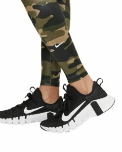 Nike Women's Dri-FIT One Mid-Rise Camo Leggings 4 Nike Women's Dri-FIT One Mid-Rise Camo Leggings -Rogue Fitness Shop DD4559222 WEB3 kllmdw