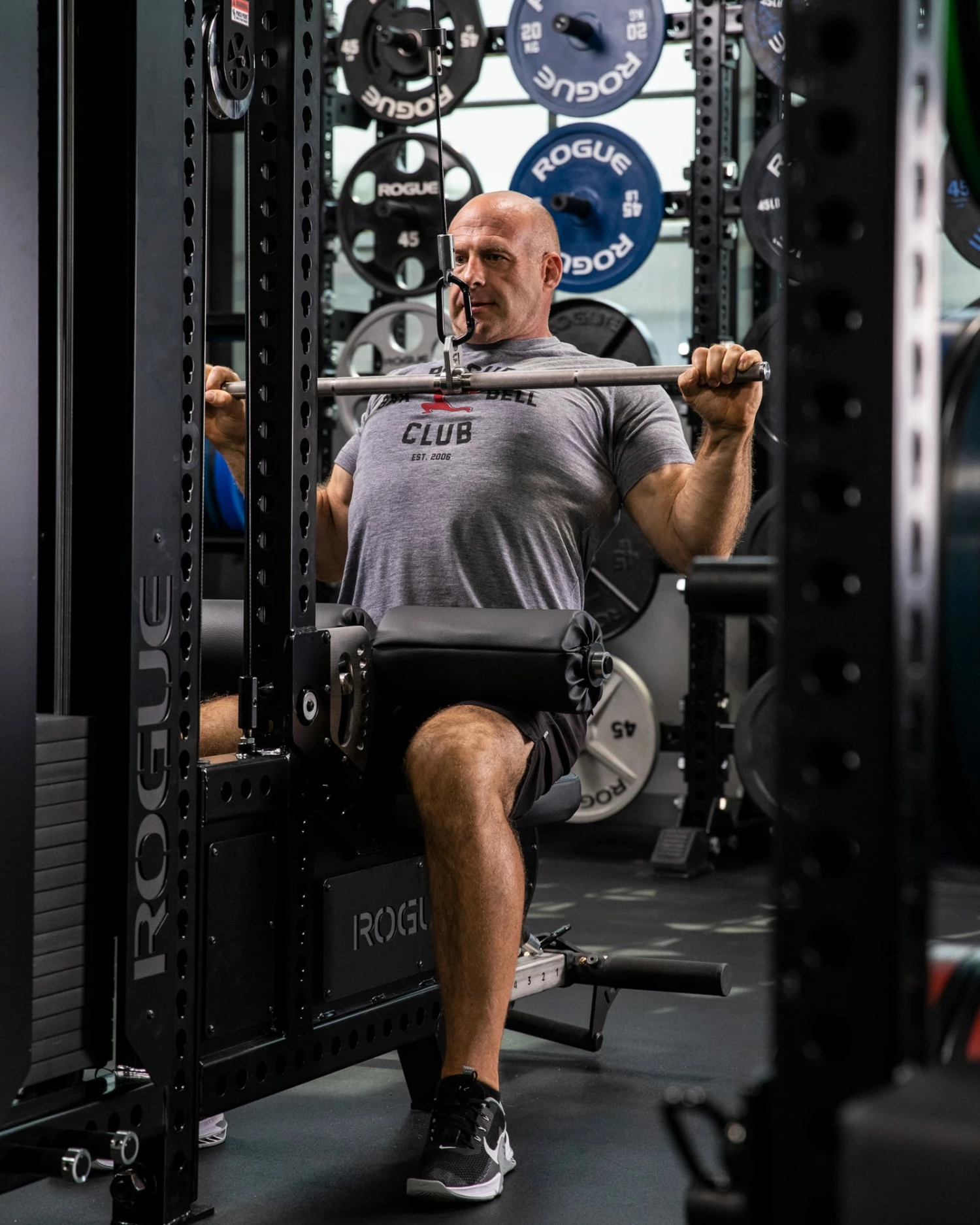 Rogue Stainless Straight Lat Bar Rogue Stainless Straight Lat Bar -Rogue Fitness Shop RA2712 web11 mul2cw