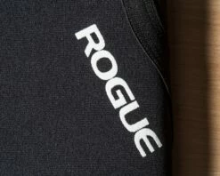 Rogue 5MM Knee Sleeve - Pair -Rogue Fitness Shop TEC0021 BLK WEB2 cpc2gs